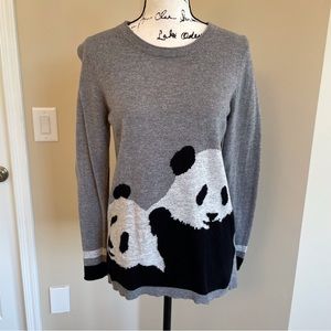 EUC Rare Olsen Sweater Gray with Pandas Size Small / Medium